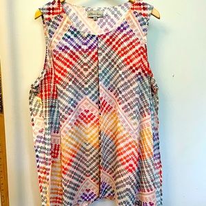 Meets Lane 2X flowing tank. Bright multi colors